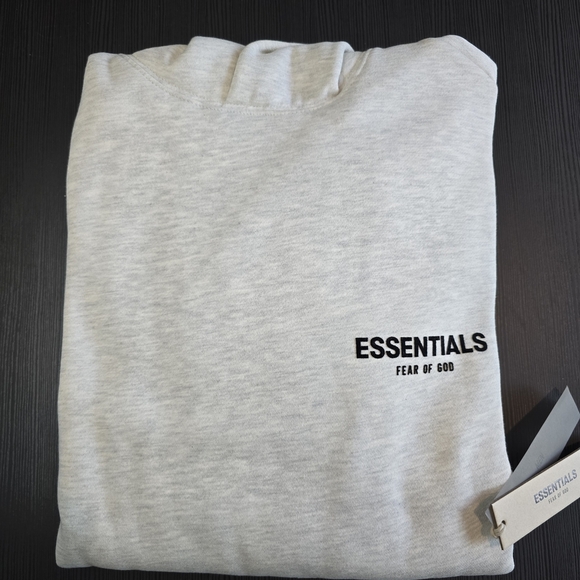 Essentials Fear of God Hoodies - Light Oatmeal Hoodie - Picture 3 of 7